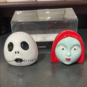 Disney Nightmare Before Christmas Jack and Sally Salt and Pepper Shakers